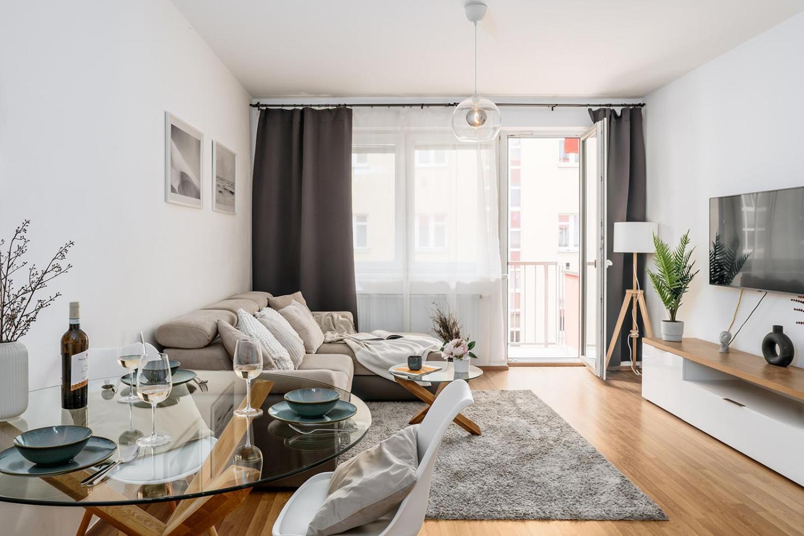 Prague Days - Bright Apartment - Balcony - Private Parking المظهر الخارجي الصورة